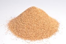 Tryskací materiál - drcené ořechové skořápky